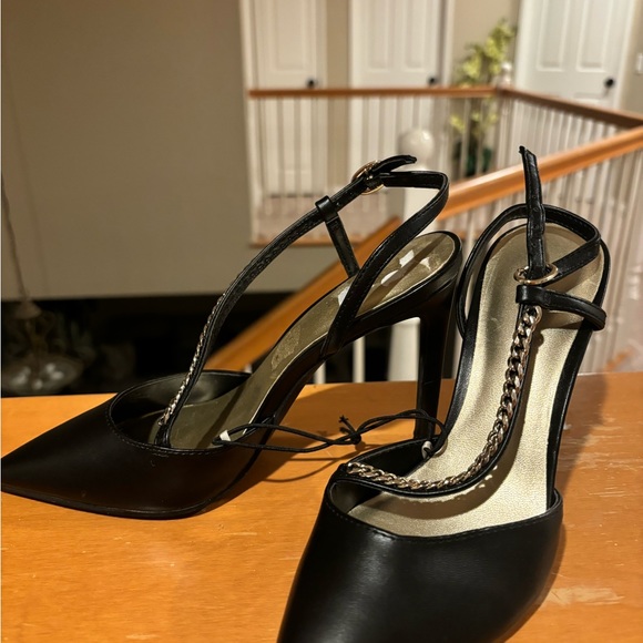 Nine West Black Shoes, Size 5.5 - Picture 2 of 3